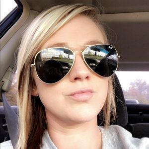 Meet your Posher, Keisha